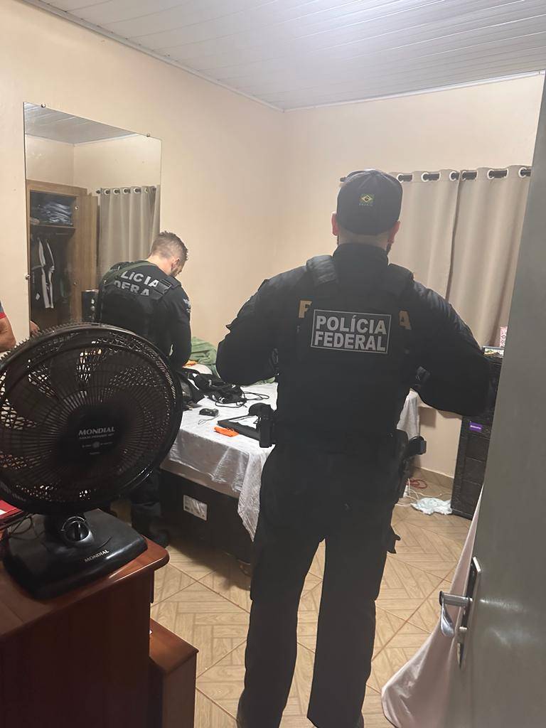 PF deflagra operação contra tráfico de drogas e lavagem de dinheiro e cumpre mandados judiciais em cidades de RO e GO