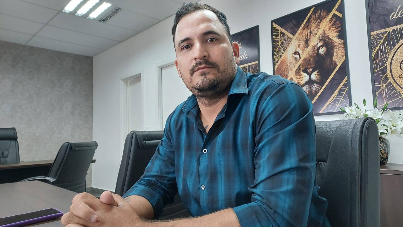 Vereador cassado em Ariquemes luta por mandato e diz que pode herdar vaga de deputado federal menos votado em Rondônia
