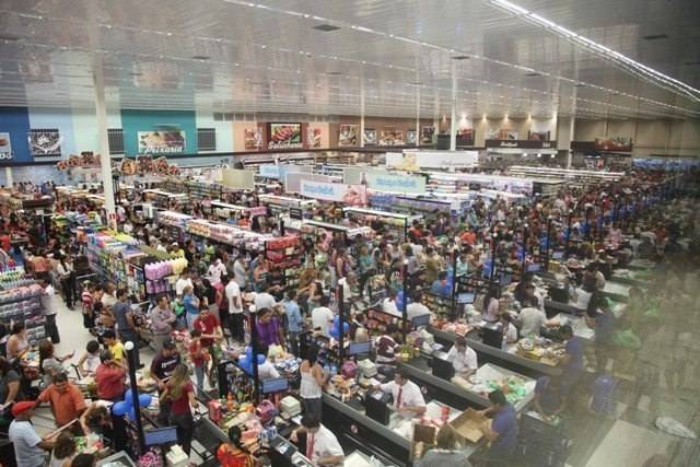 Park Shopping derruba preços no próximo domingo e oferece transporte gratuito