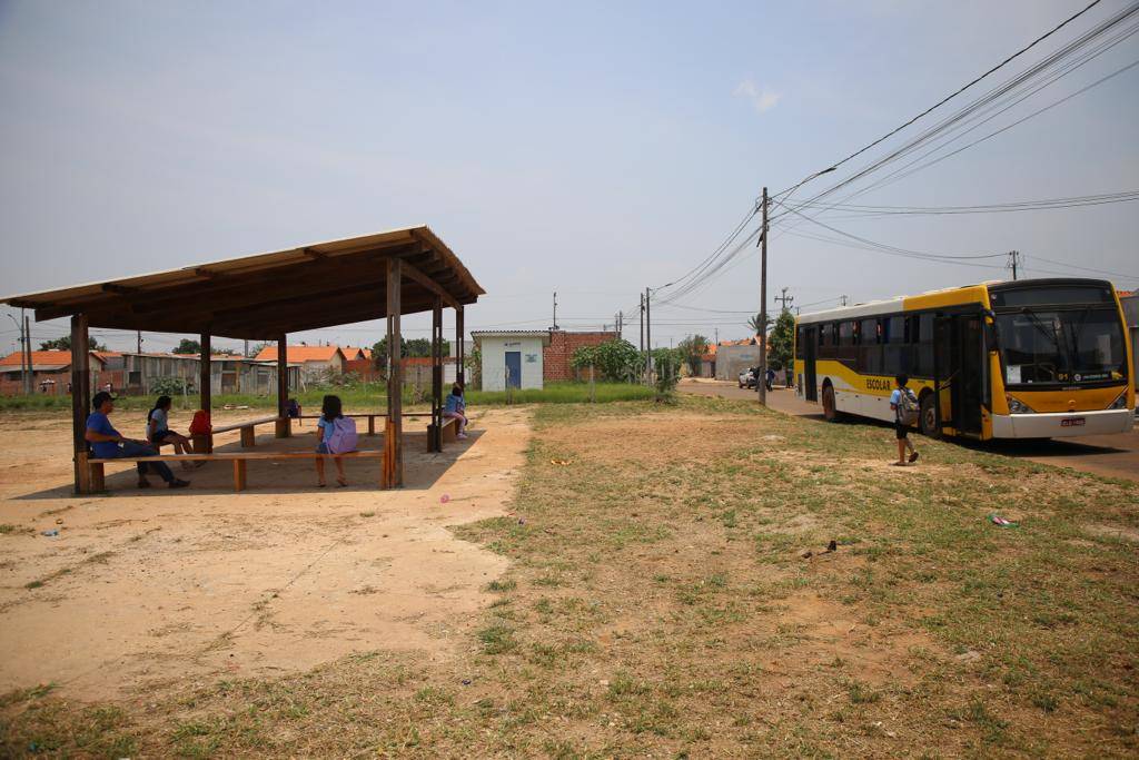 Justiça autoriza doação e madeiras apreendidas pela PRF se transformam em benefícios para a Educação, em Vilhena