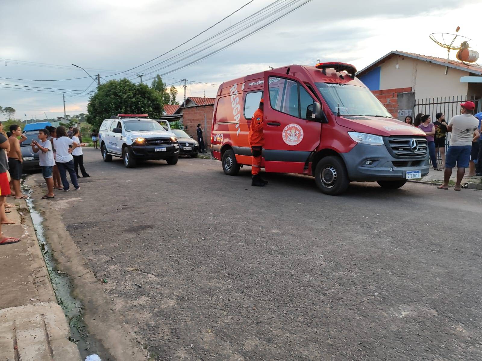 URGENTE: após vizinhos ouvirem pedidos de socorro durante a madrugada, homem é encontrado morto na cama, em Vilhena