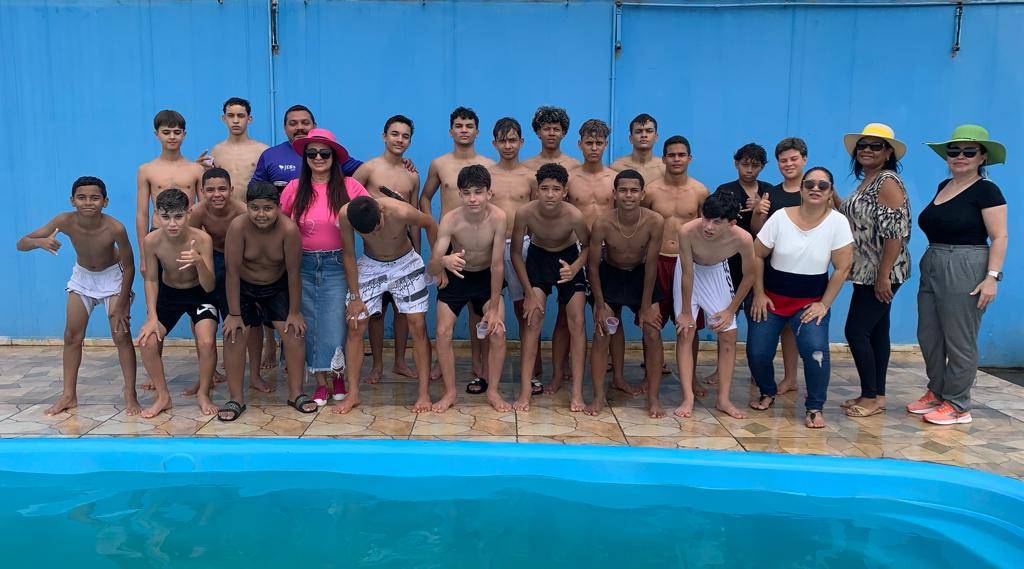 Confraternização entre atletas do Futsal e professores da Escola Wilson Camargo comemora os bons resultados da equipe em 2023