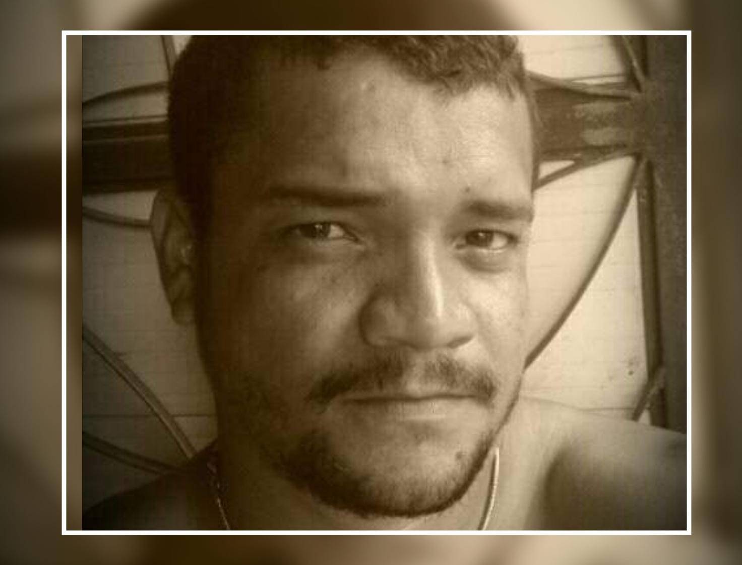 Homem que matou um e feriu outro a golpes de faca em Colorado do Oeste teria sido agredido pela dupla por não pagar bebida