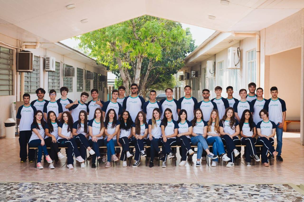 Feito histórico: 70% dos alunos da Escola Favoo alcançaram nota superior à 900 na Redação do Enem