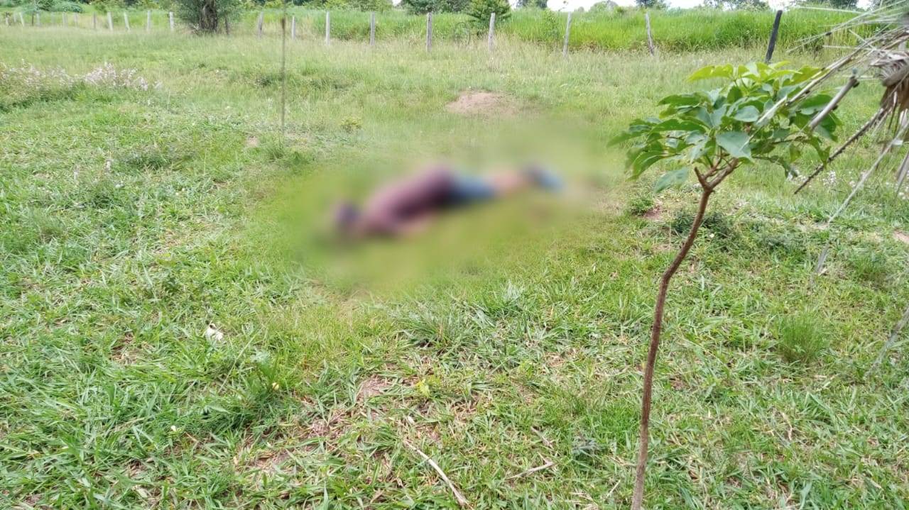 Homem de 42 anos cujo corpo foi encontrado esta semana em Cerejeiras teria sido assassinado com tiro na cabeça
