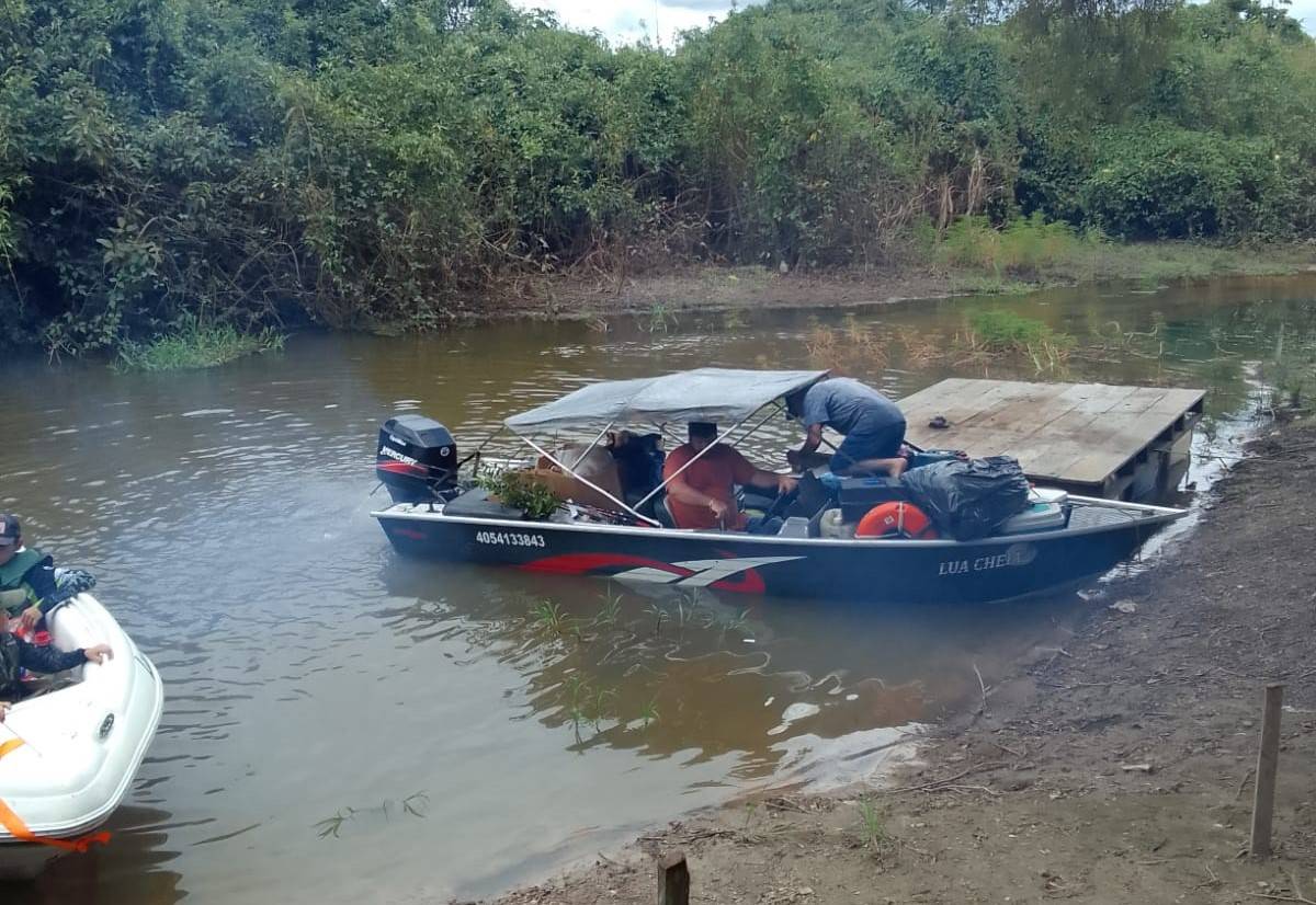 Desencontros e problemas fazem dois barcos, um deles com crianças a bordo, passarem 20 horas “sumidos” no rio Guaporé