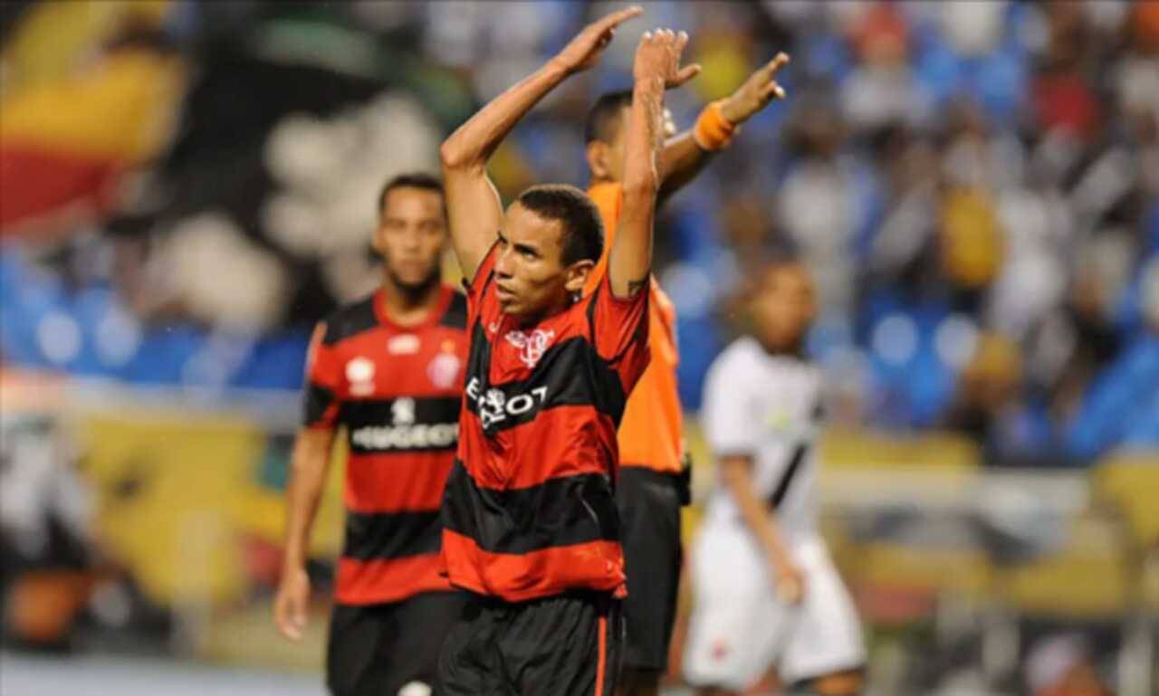 Ji-Paraná anuncia atacante revelado pelo Flamengo como reforço para temporada