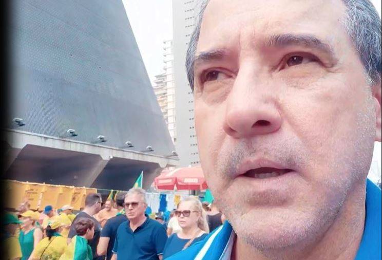 ASSISTA: ensaiando retorno à política, ex-deputado federal de RO grava vídeo em manifestação convocada pelo ex-presidente Jair Bolsonaro