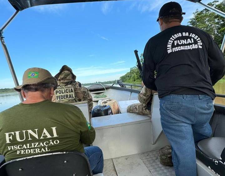 PF retira invasores da Terra Indígena Pacaás Novas, em Rondônia; um deles era foragido e usava identidade falsa