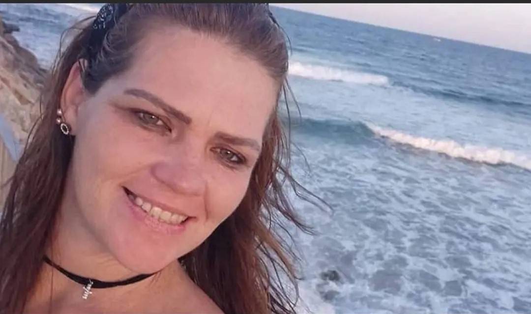 Acusado de matar mulher que tentava defender o filho é preso na divisa de RO com MT; foto de outro suspeito é divulgada