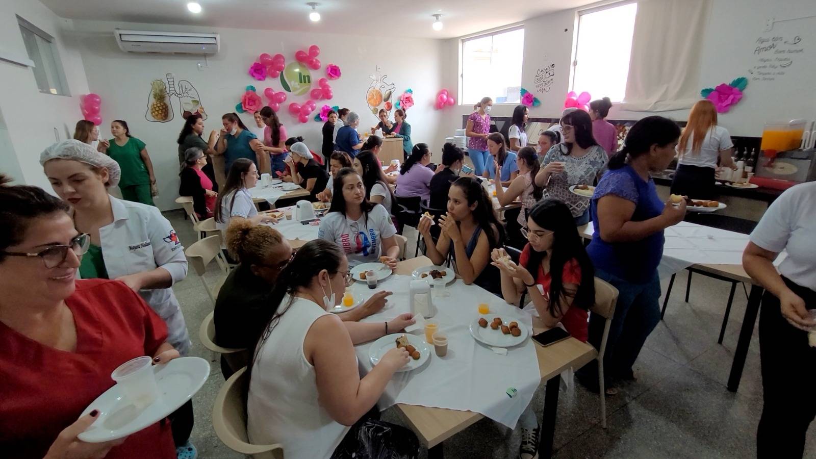 Santa Casa de Chavantes presta homenagem a colaboradoras no Dia Internacional da Mulher, em Vilhena