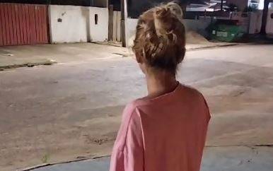 Garota que perambulava pelas ruas de Vilhena e foi internada compulsoriamente foge de hospital e mistério continua
