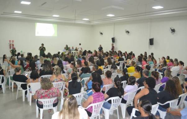 Sindicato emite comunicado à população explicando causa da paralisação dos servidores municipais e pedindo o apoio da sociedade
