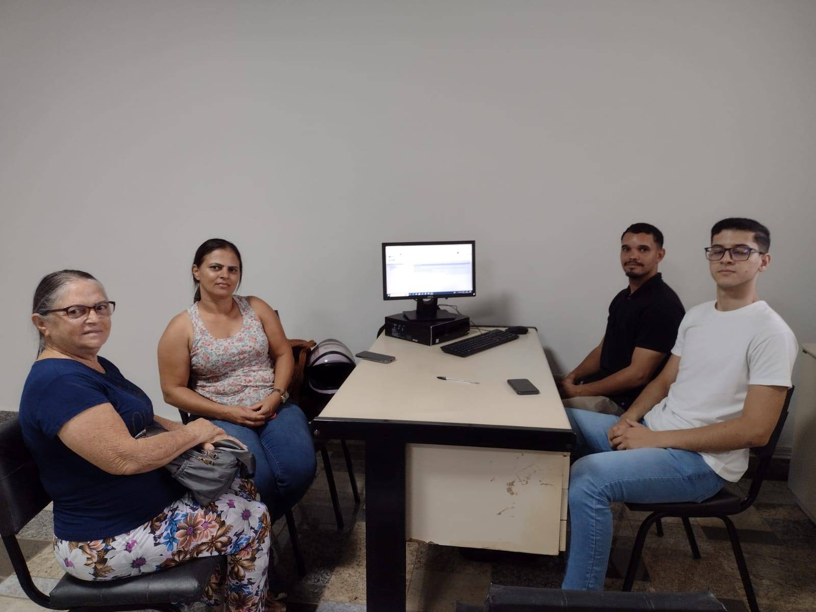 Coolab Fiscal da faculdade FAVOO auxilia contribuintes com a declaração do Imposto de Renda em Vilhena