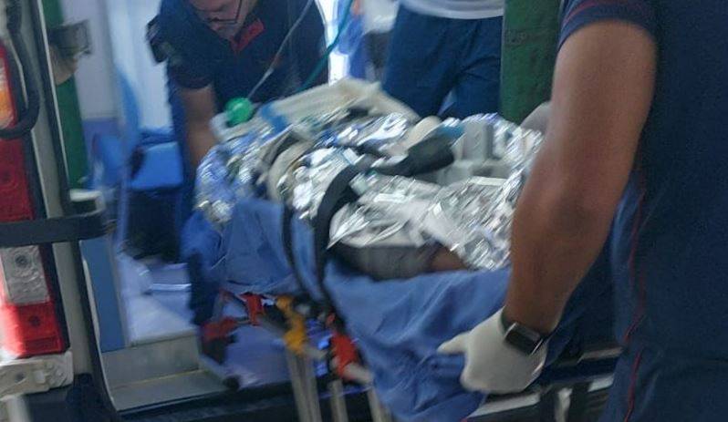 Rapaz de 20 anos é transferido para Vilhena com queimaduras em 70% do corpo após explosão em barco no rio Guaporé