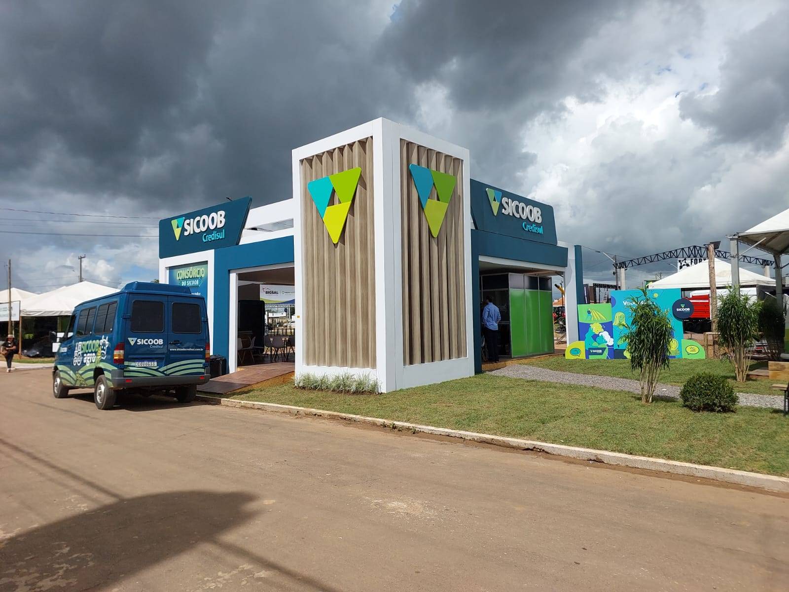 Evento de tecnologia e negócios visando o agro chega ao último dia, empolga vilhenenses e injeta milhões na economia local