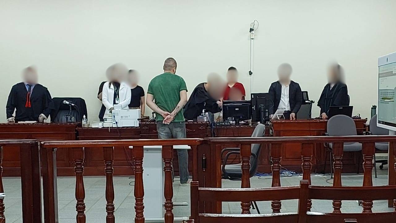 Homem que tentou matar outro com facada no pescoço é levado a júri popular em Vilhena e absolvido