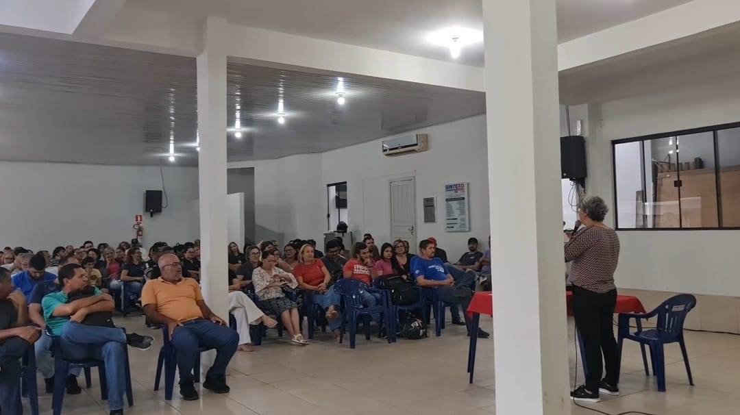 Representante do SINTERO em Vilhena anuncia que greve dos servidores da Educação começa na segunda-feira em Rondônia