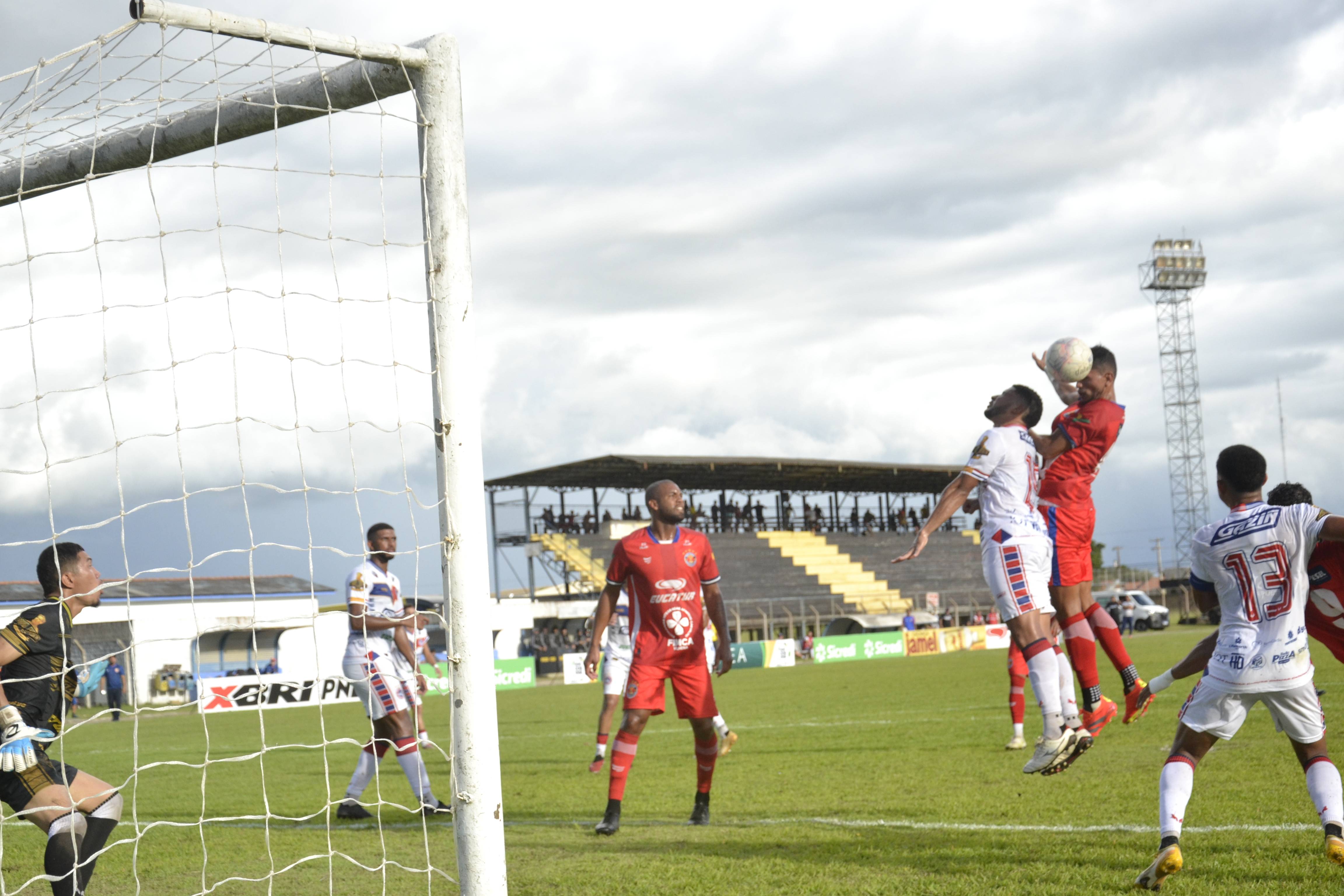 VEC vence primeiro confronto em casa e se classifica para a semifinal do Campeonato Rondoniense 2024