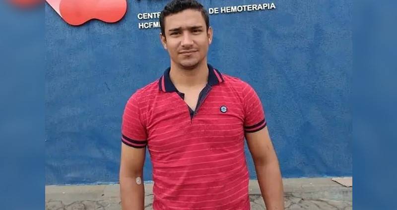 Rondoniense de 23 anos acusada de matar namorado a facadas enquanto ele dormia tem prisão decretada e foge do ES