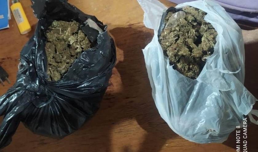 Atendendo ocorrência de tentativa de roubo, Polícia Militar prende homem com quase um quilo de maconha no Cone Sul de RO