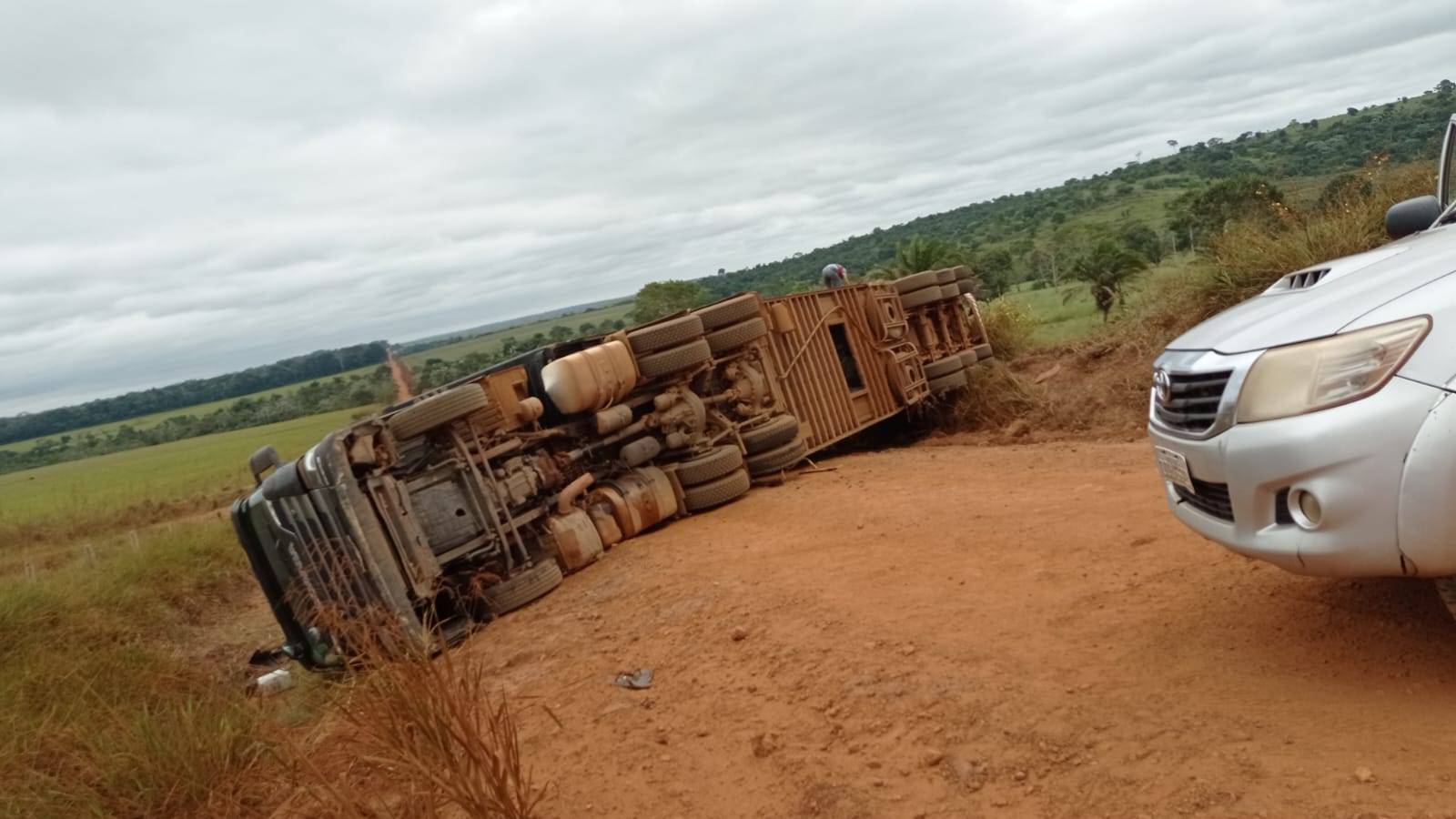 VEJA VÍDEOS: usuários das rodovias do Boi e da Soja no Cone Sul de Rondônia reclamam das más condições de conservação das estradas