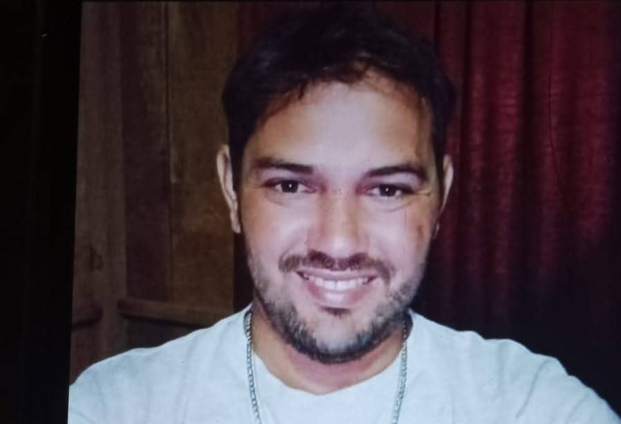 De família pioneira em Corumbiara, homem de 34 anos cujo corpo foi encontrado em rodovia pode ter passado mal pilotando motocicleta