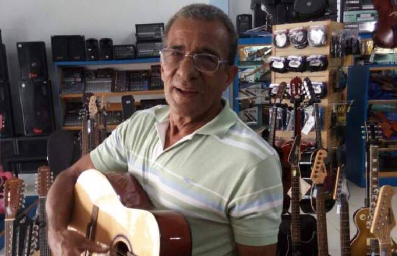 Visitando a filha em fazenda, pioneiro de Chupinguaia é picado no pé por jararaca e morre aos 77 anos, em hospital de Cacoal