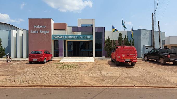 Prefeito de Cabixi pede a vereadores que mudem lei que aumentou salários em mais de 40% e ainda criou 13º para eles mesmos