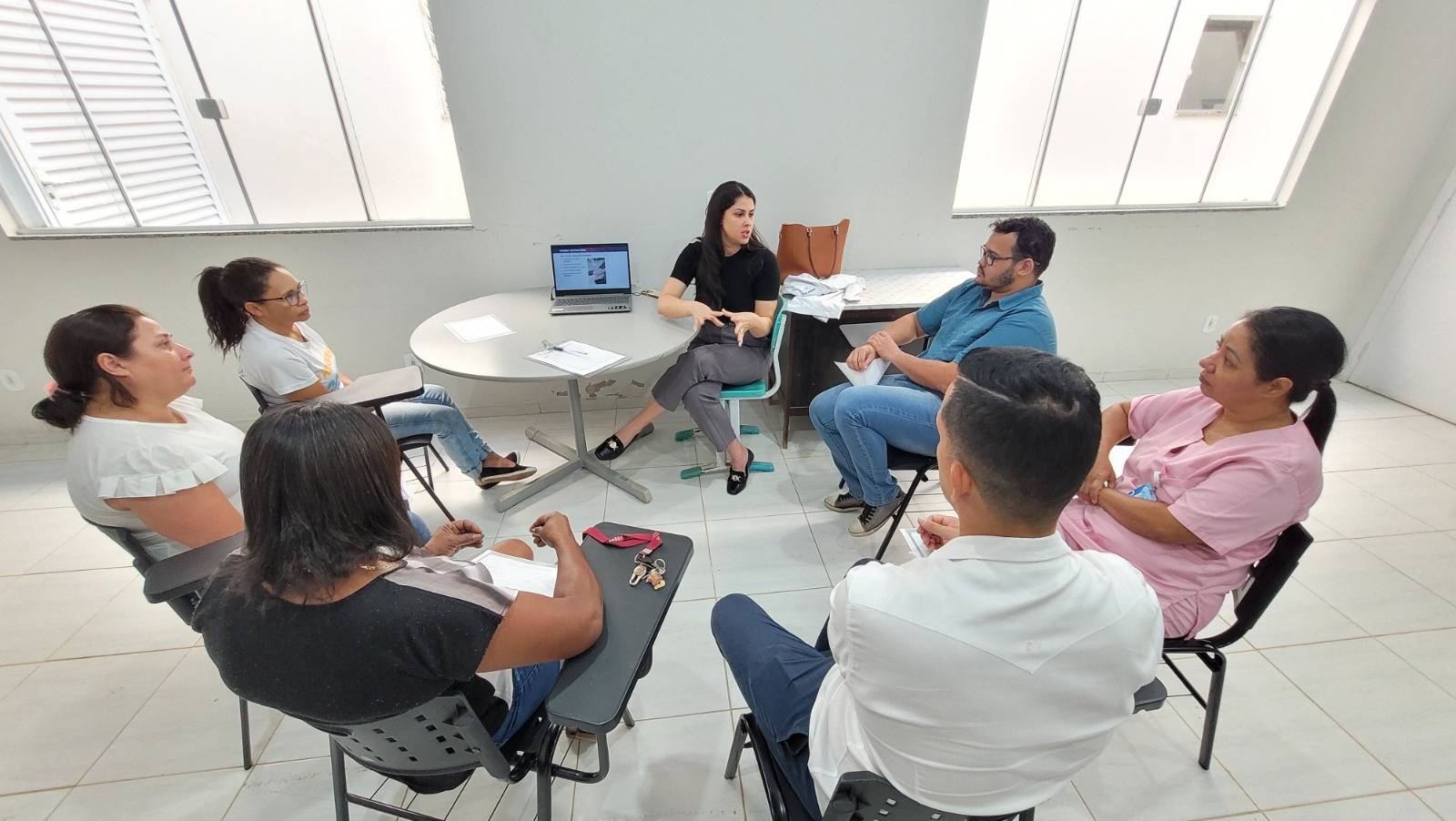 Hospital Regional de Vilhena realiza palestras sobre Paradas Cardiorrespiratórias para qualificação de profissionais das UTIs