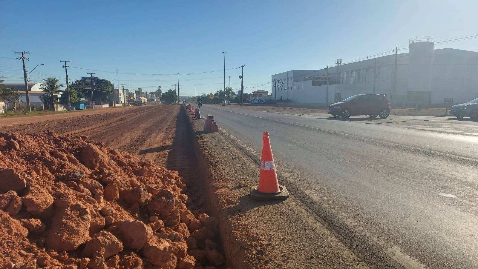 VÍDEO: empresário apresenta projeto e DNIT o autoriza a “alargar” trecho de rodovia federal para evitar acidentes, em Vilhena