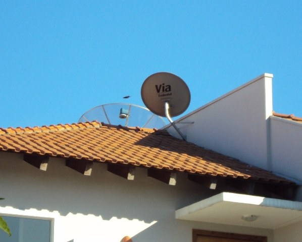 60 vilhenenses instalam TV por assinatura todos os meses; empresário comemora
