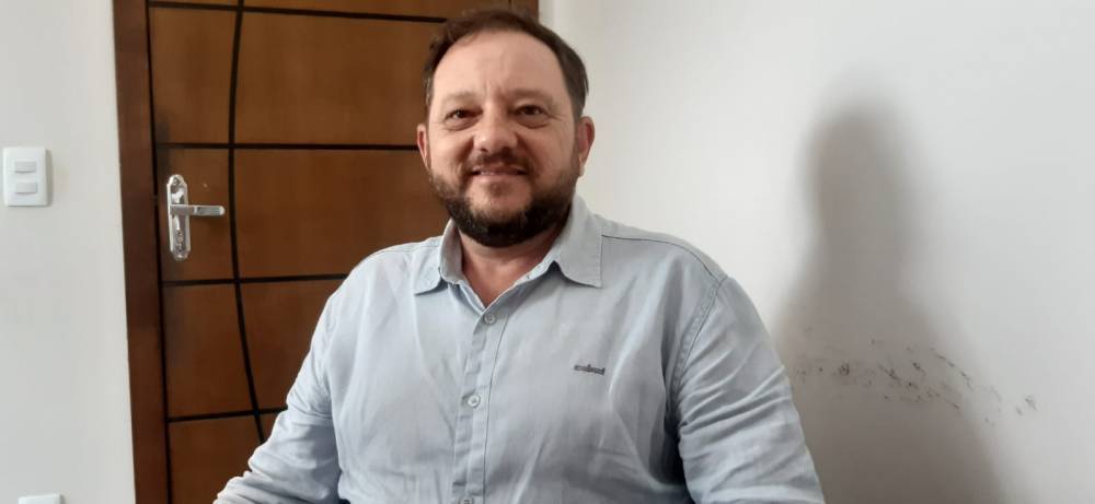 Ex-prefeito de Vilhena tem número de WhatsApp clonado; estelionatário envia mensagens pedindo dinheiro