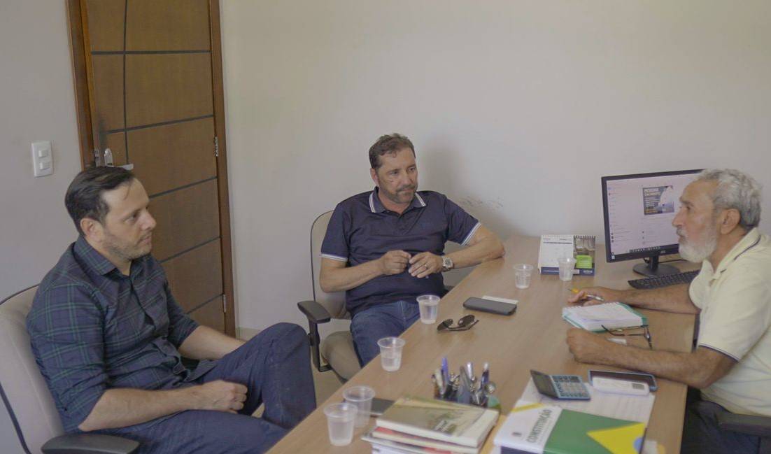 Em visita a Vilhena, prefeito de Porto Velho apoia reeleição do Delegado Flori e fala sobre seu futuro político em 2026