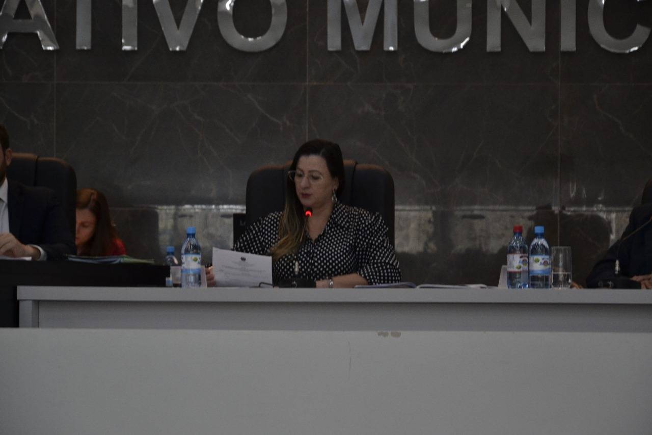 Vereadora diz que vilhenenses estão sendo enganados com informações sobre a Saúde; Santa casa responde em nota