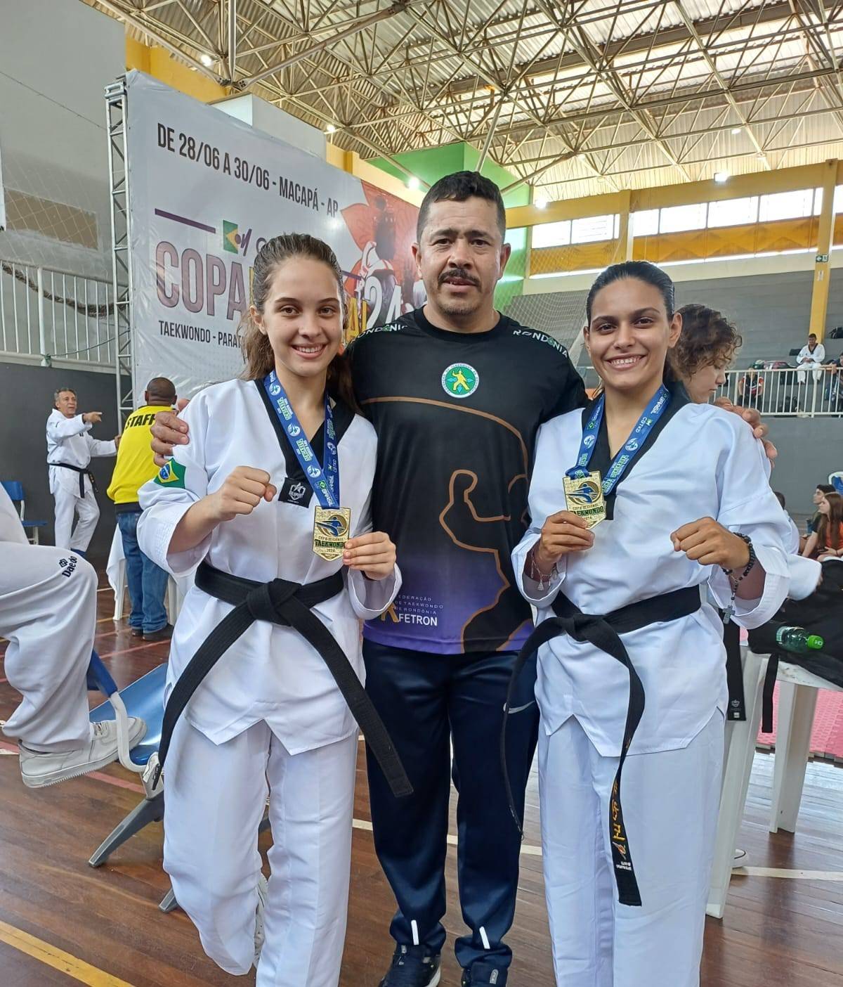 Atletas de Vilhena conquistam Ouro na Copa Regional Norte de Taekwondo disputada em Macapá