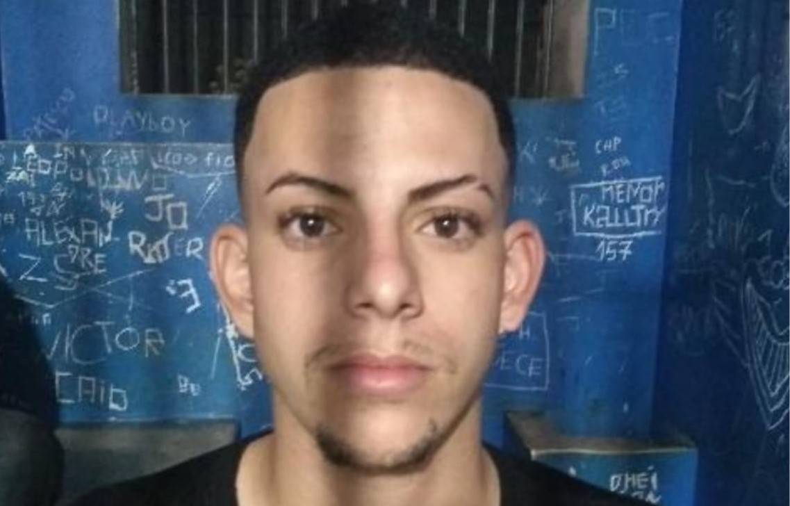 Rapaz de 21 anos baleado em tabacaria onde amigo morreu no meio da rua não resiste e também vai a óbito, em Vilhena
