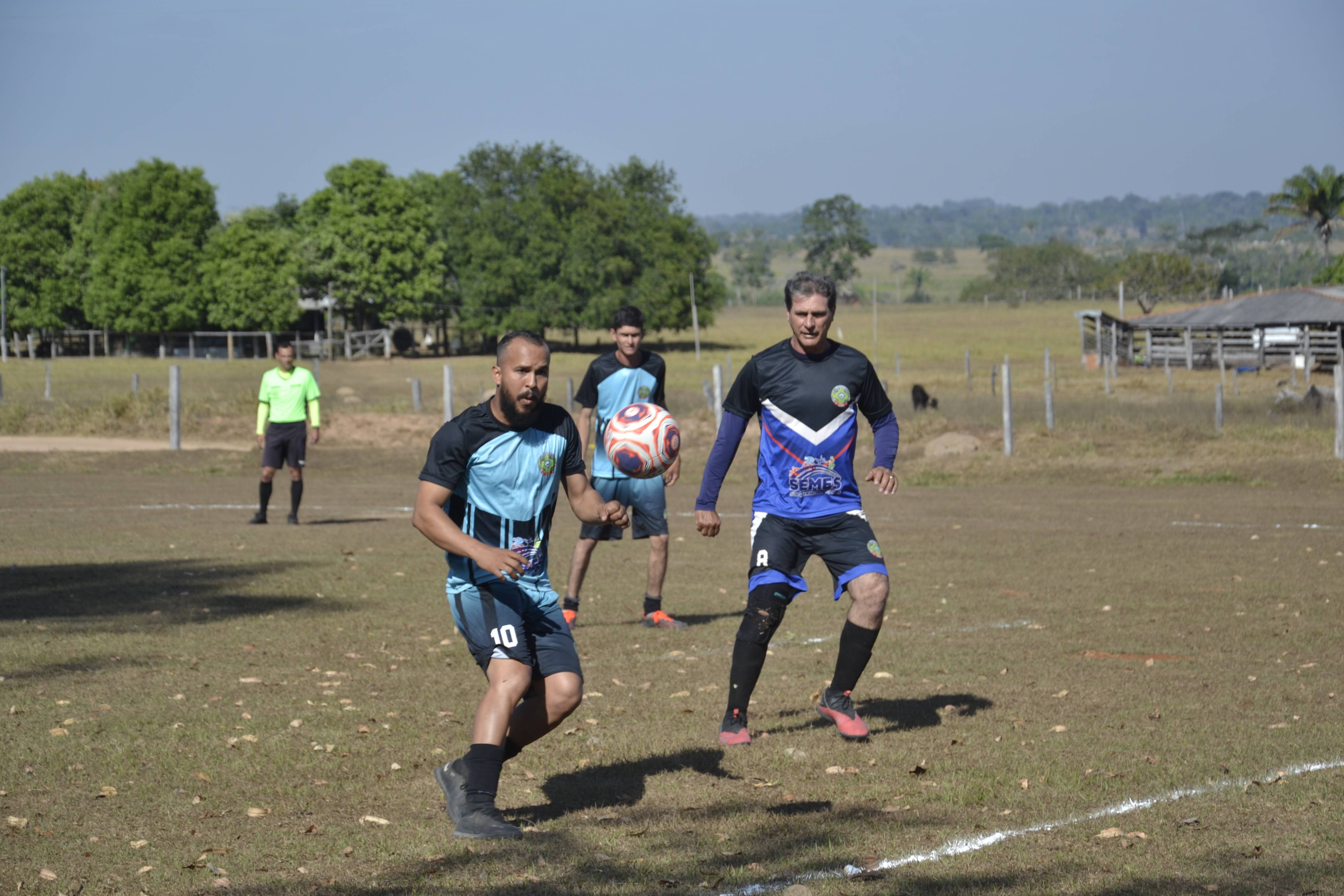 Com rodada de abertura na Linha 100, começou neste domingo o Campeonato Rural de Futebol Society 2024