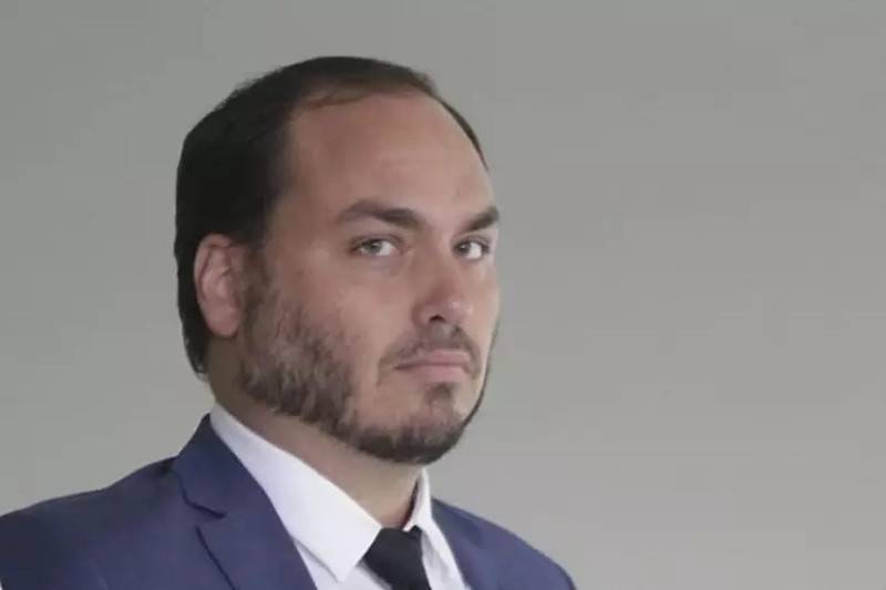 Filho “02” do ex-presidente Jair Bolsonaro é cotado como candidato ao Senado por Mato Grosso em 2026