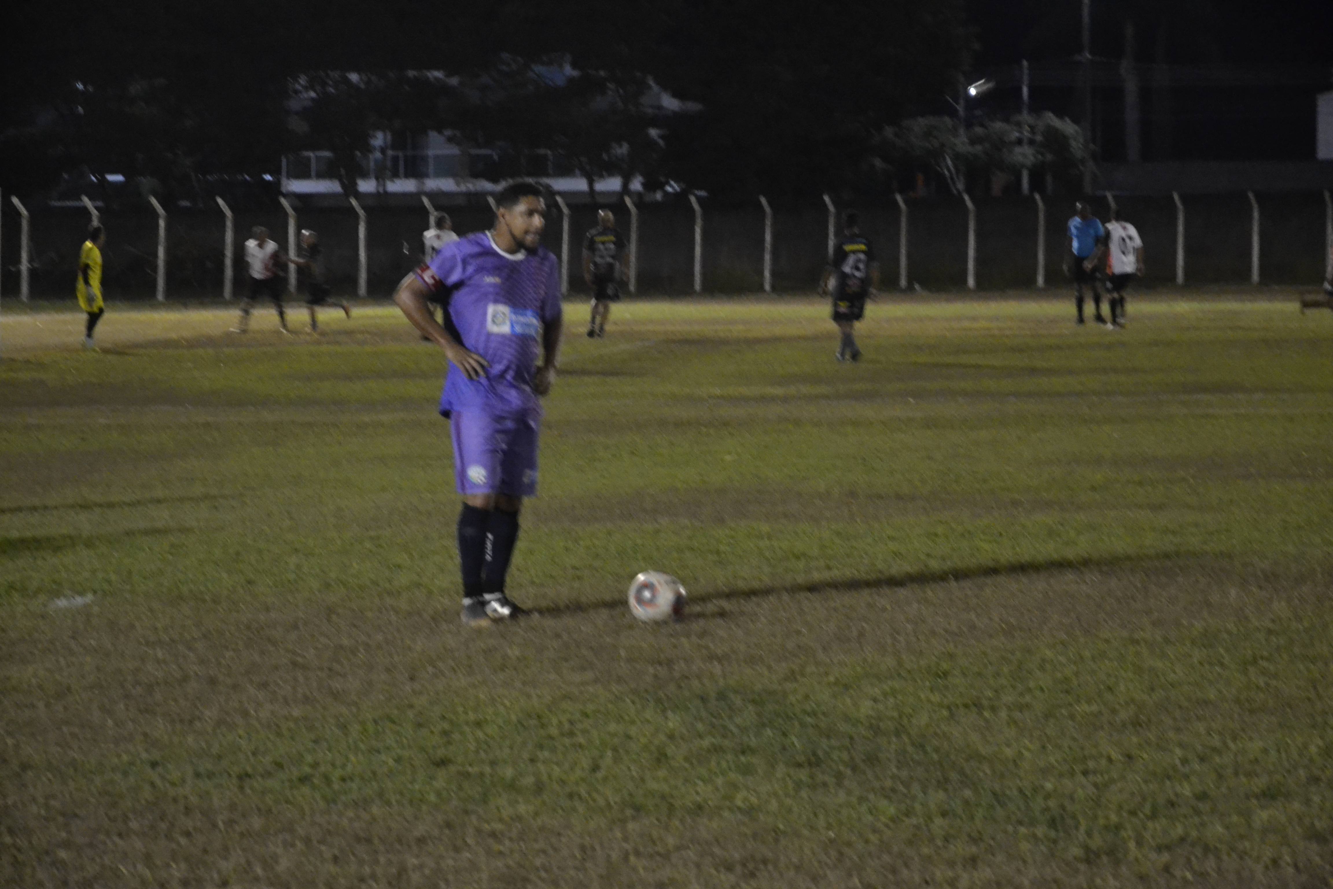 Segunda-feira de poucos gols pela Copa Cidade de Futebol Minicampo; apenas 15 gols foram marcados em seis jogos