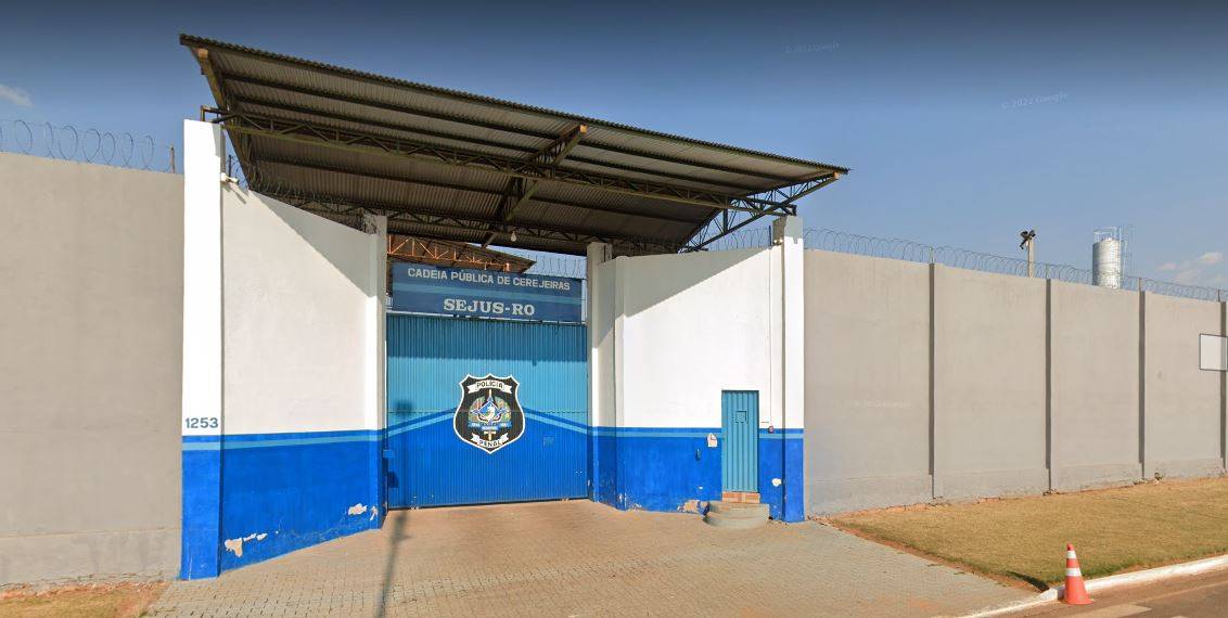 Homem que matou o próprio avô a golpes de machadinha em Cerejeiras não deverá ir a júri popular; entenda porque isso acontece