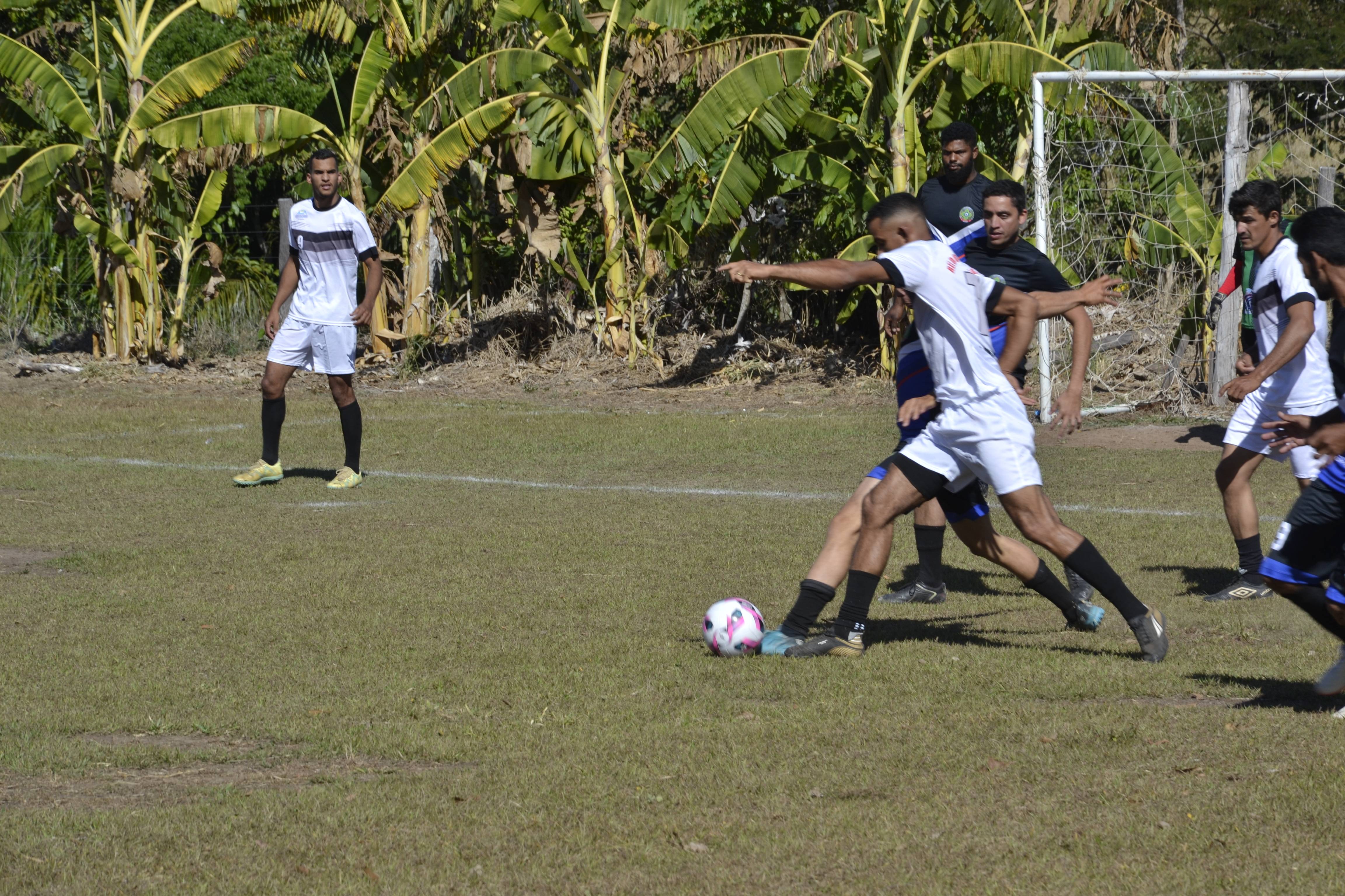 Comunidade do Km 13 recebeu a terceira rodada do Campeonato Rural Society 2024