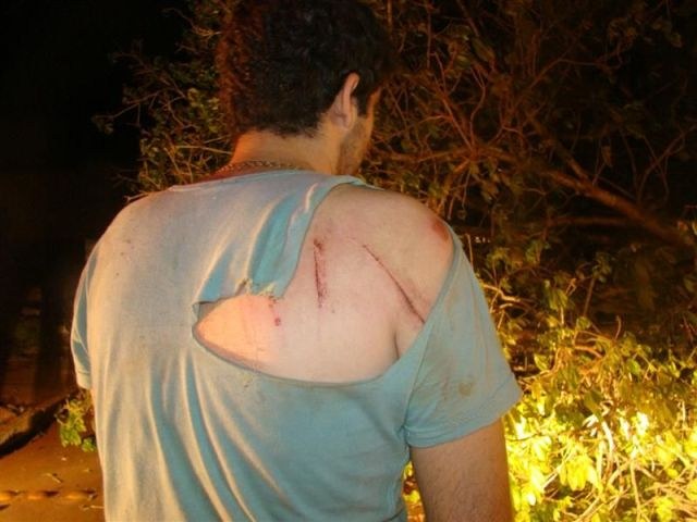 Árvore cai em cima de casal que andava de moto em Pimenta Bueno