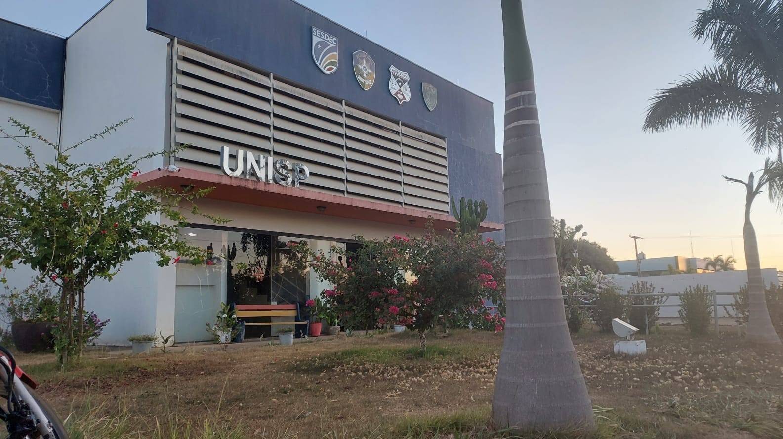 Devendo pensão alimentícia, homem “dá show” após ser cobrado pela mãe de bebê e polícia é acionada, em Vilhena