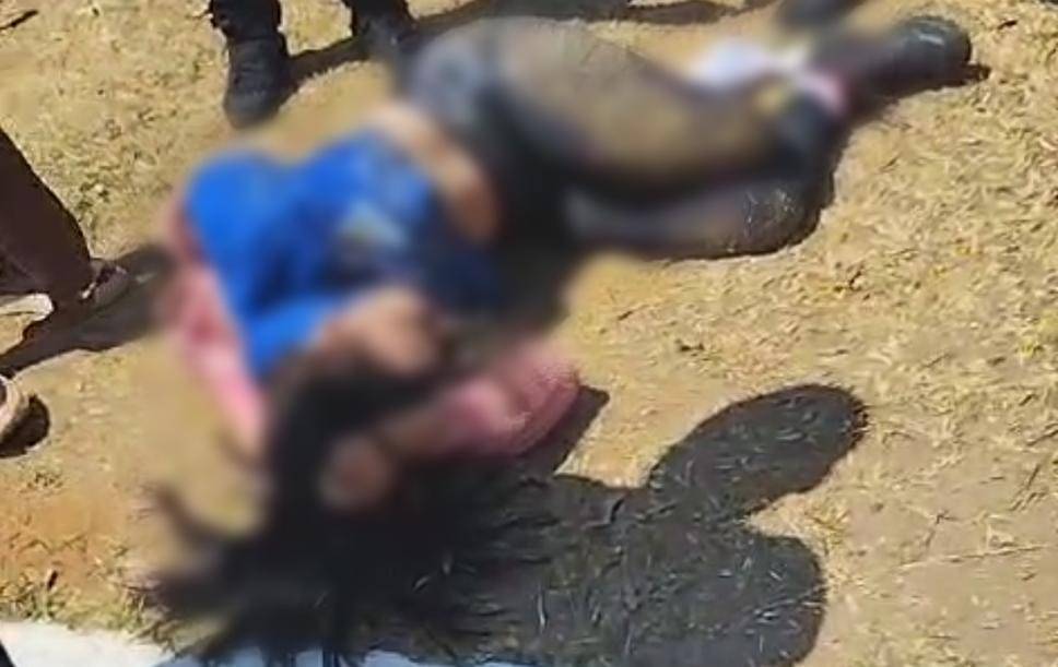 VEJA VÍDEOS: motociclista fica gravemente ferida ao ser atingida violentamente no cruzamento de avenidas, em Vilhena