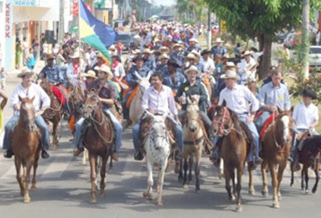 MP e Aviagro assinam TAC estabelecendo regras para cavalgada da Expovil