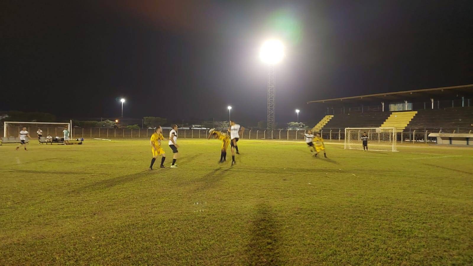 Saem últimos classificados às Quartas de Final do Torneio Aberto da Copa Cidade de Futebol Minicampo