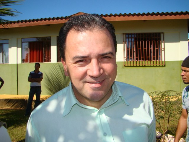 Jornalista promove sorteio para ajudar Apae em Vilhena ; ganhador vai levar moto