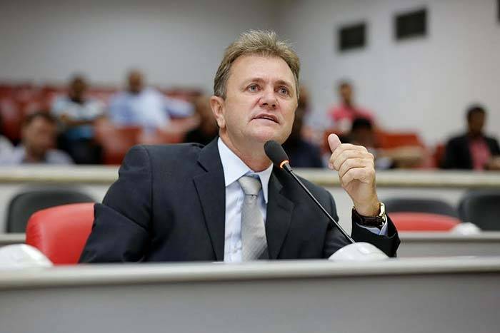 Deputado Luizinho Goebel solicita construção de ponte de concreto sobre o Igarapé Pimenteiras na RO-487