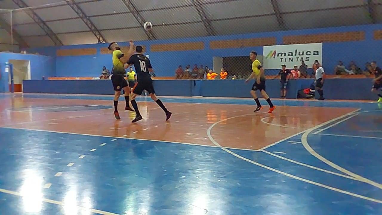 Embaixadora ‘A’ e Clube Atlético Vilhenense são os últimos classificados às quartas de final da Categoria Aberto da Copa Cidade Minicampo